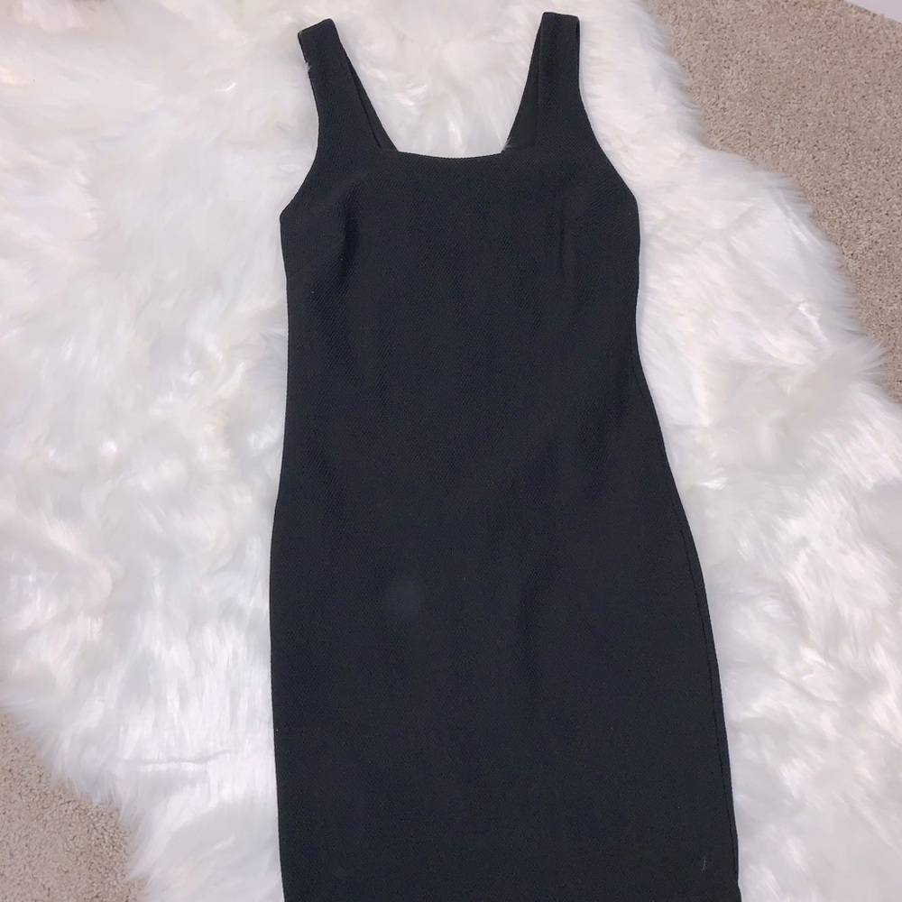 Black stretchy dress